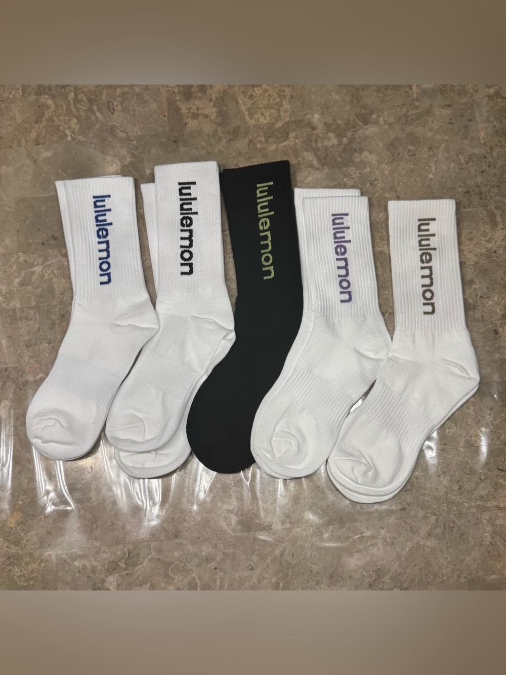New Women’s Lululemon Athletica Socks 
6 pairs Size Medium Daily Essential Socks
